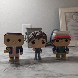 Stranger Things “Eleven”, 8-bit Eleven and Dustin Funko Pops